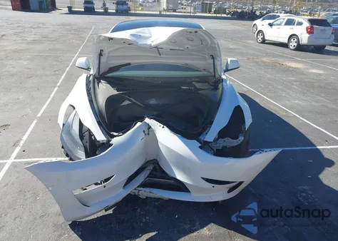 2022 Tesla Model 3 Long Range Dual Motor All-Wheel Drive из США, поврежденный, VIN 5YJ3E1EB3NF133200